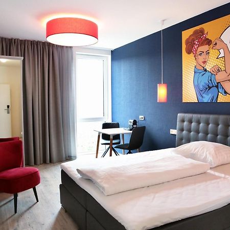 Hotel Apart Go25 Херфорд Екстериор снимка