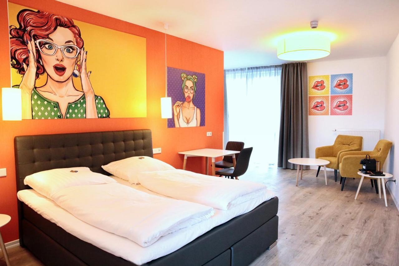 Hotel Apart Go25 Херфорд Екстериор снимка