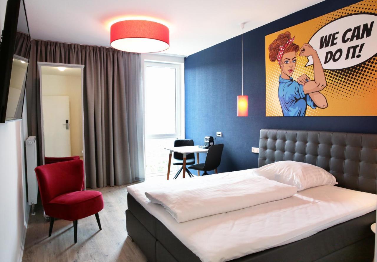 Hotel Apart Go25 Херфорд Екстериор снимка